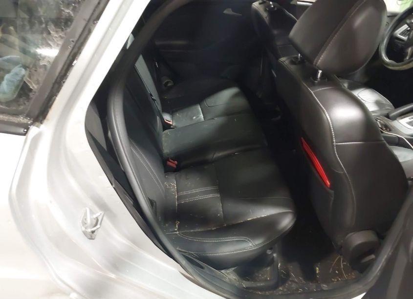 Photo 8 of 2014 Ford Focus SE (VIN 1FADP3K20EL183053)