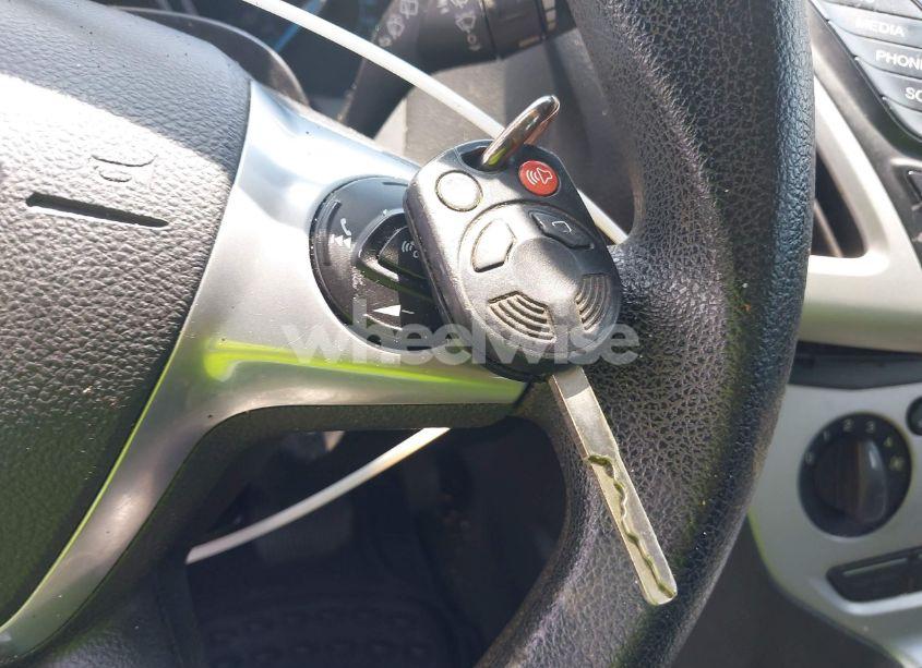 Photo 11 of 2014 Ford Focus SE (VIN 1FADP3K20EL188088)