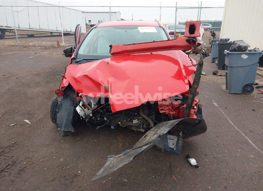 Photo 6 of 2014 Ford Focus SE (VIN 1FADP3K20EL210008)