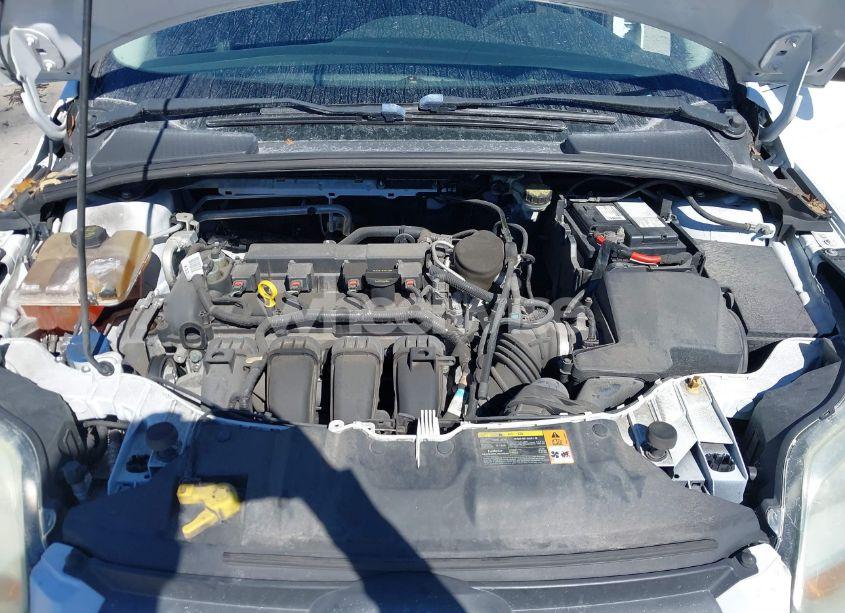 Photo 10 of 2014 Ford Focus SE (VIN 1FADP3K20EL214317)