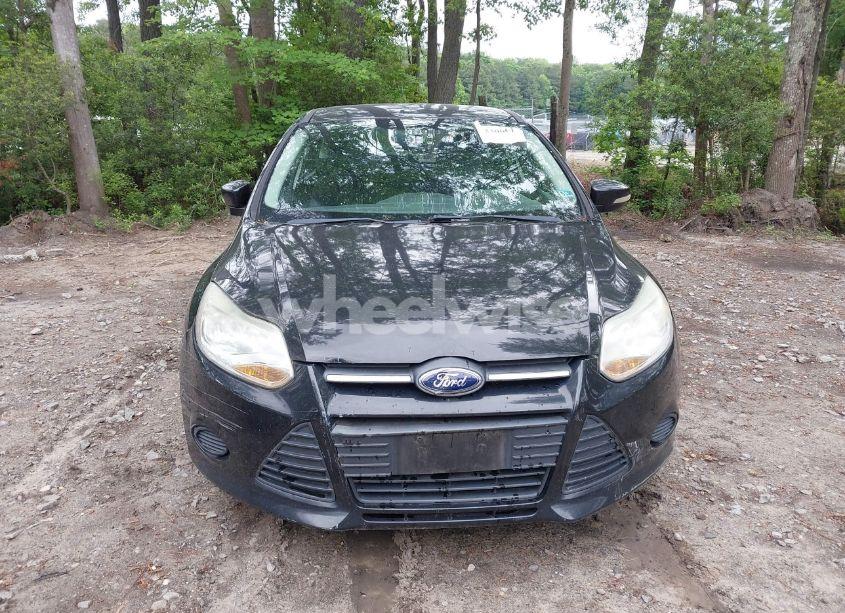 Photo 6 of 2014 Ford Focus SE (VIN 1FADP3K20EL220991)