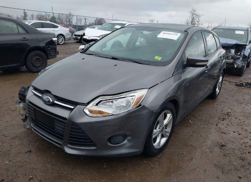 Photo 2 of 2014 Ford Focus SE (VIN 1FADP3K20EL252159)