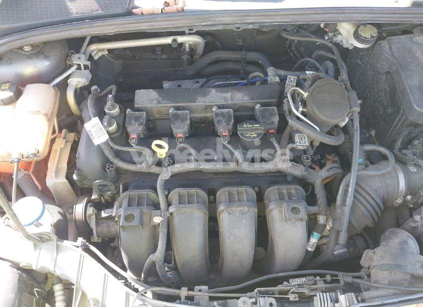 Photo 10 of 2014 Ford Focus SE (VIN 1FADP3K20EL267745)