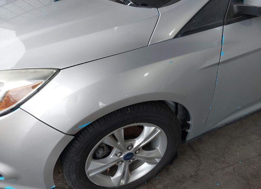 Photo 6 of 2014 Ford Focus SE (VIN 1FADP3K20EL287283)