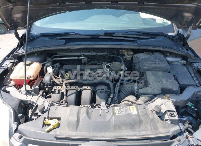 Photo 10 of 2014 Ford Focus SE (VIN 1FADP3K20EL309945)