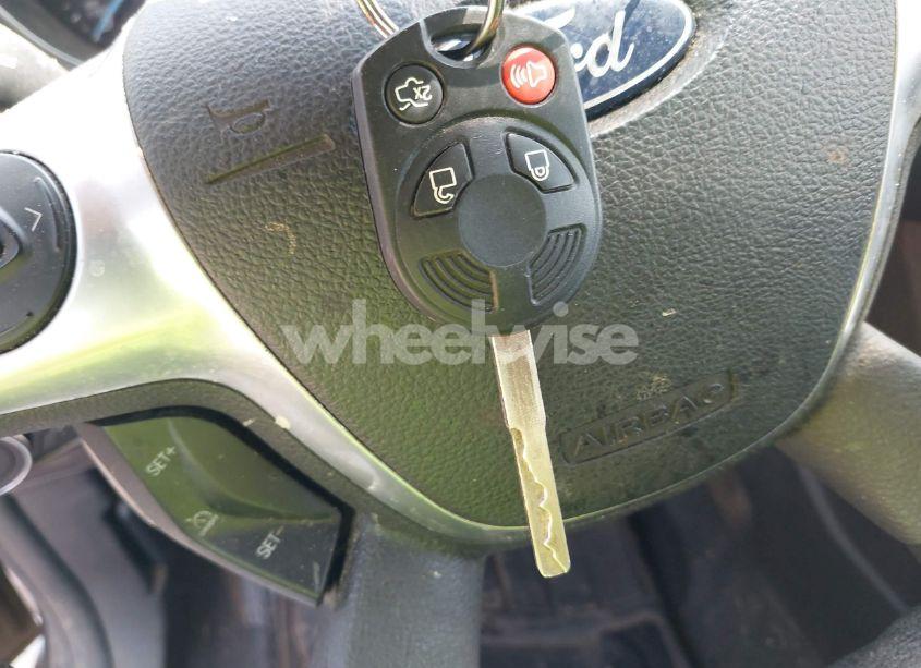 Photo 11 of 2014 Ford Focus SE (VIN 1FADP3K20EL309945)