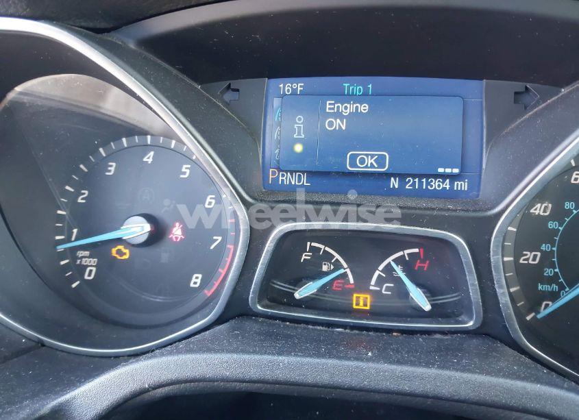 Photo 7 of 2014 Ford Focus SE (VIN 1FADP3K20EL327863)