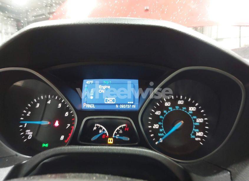 Photo 7 of 2014 Ford Focus SE (VIN 1FADP3K20EL333825)