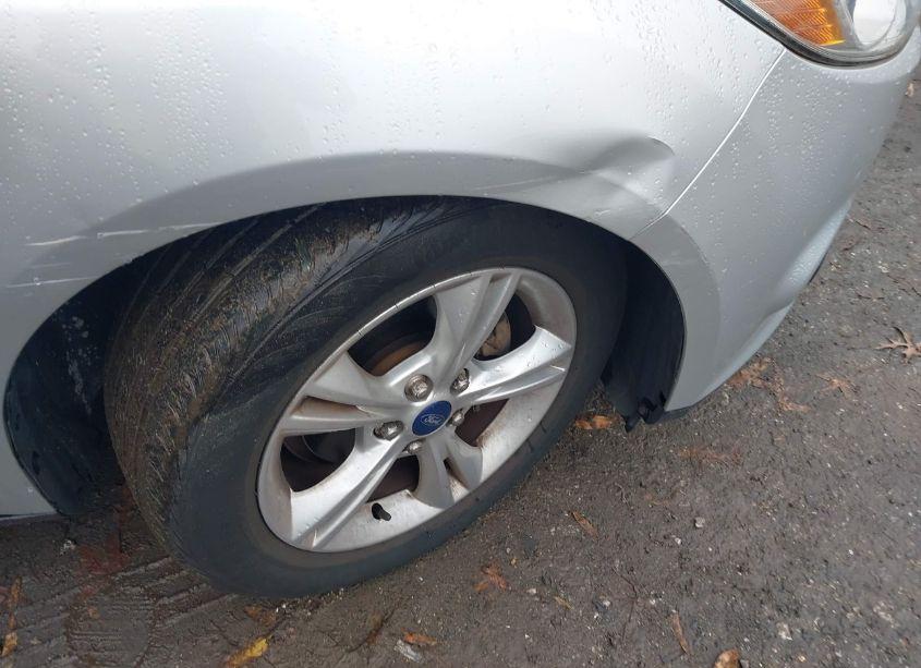 Photo 18 of 2014 Ford Focus SE (VIN 1FADP3K20EL360362)