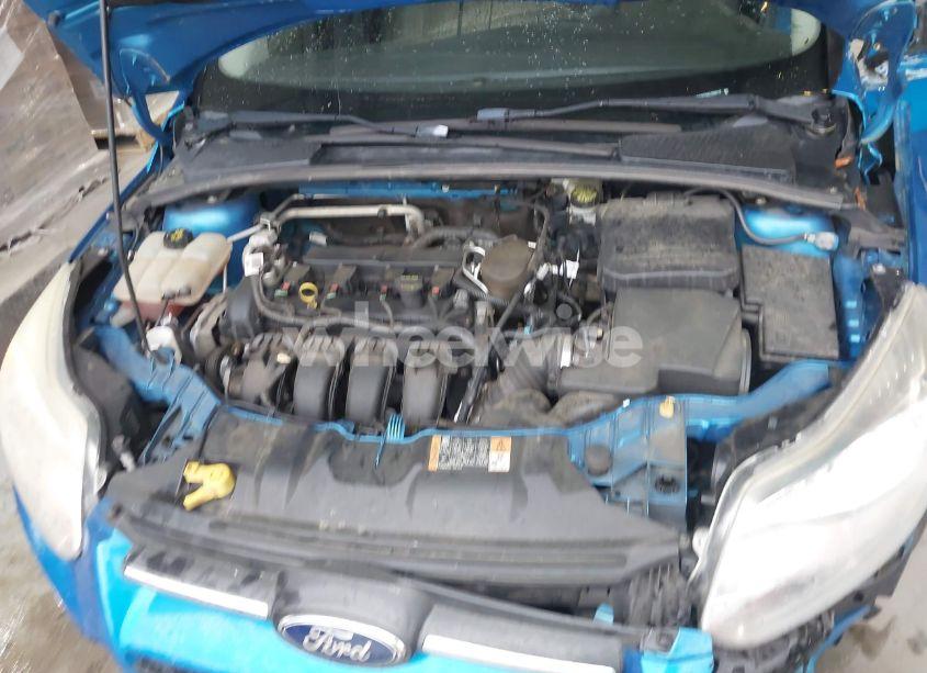 Photo 10 of 2014 Ford Focus SE (VIN 1FADP3K20EL368512)