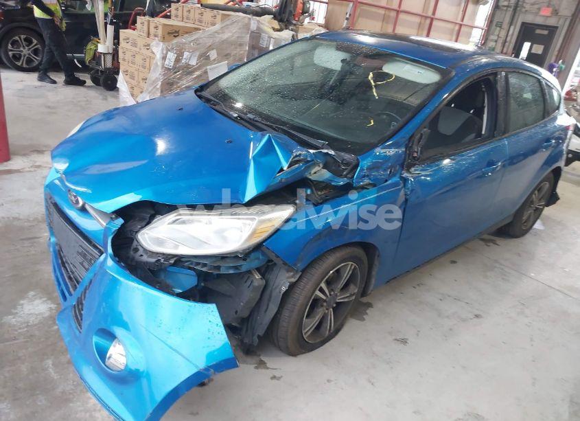 Photo 2 of 2014 Ford Focus SE (VIN 1FADP3K20EL368512)