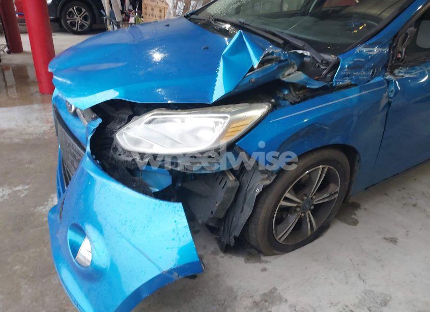 Photo 6 of 2014 Ford Focus SE (VIN 1FADP3K20EL368512)