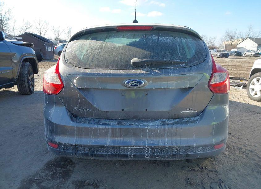 Photo 17 of 2014 Ford Focus SE (VIN 1FADP3K20EL379719)
