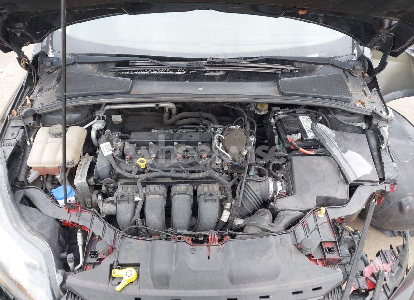 Photo 10 of 2014 Ford Focus SE (VIN 1FADP3K20EL459988)