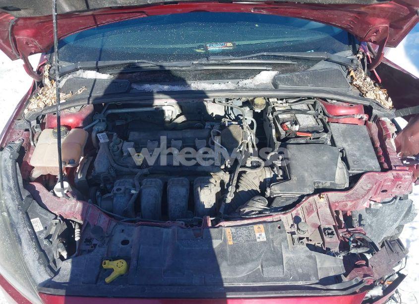 Photo 10 of 2015 Ford Focus SE (VIN 1FADP3K20FL268587)