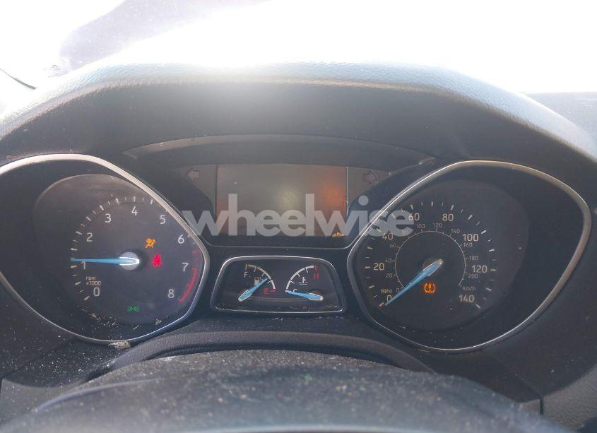 Photo 7 of 2015 Ford Focus SE (VIN 1FADP3K20FL268587)