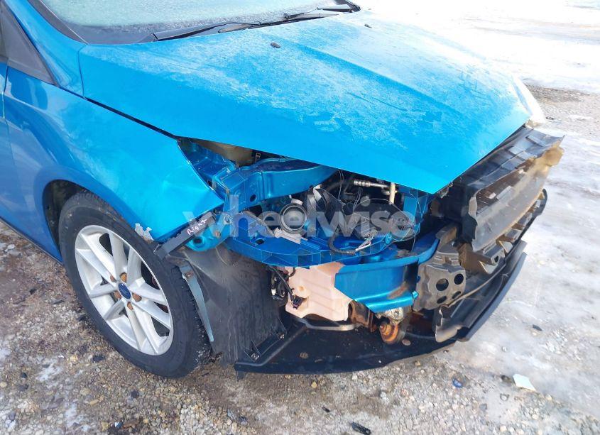 Photo 18 of 2015 Ford Focus SE (VIN 1FADP3K20FL319294)