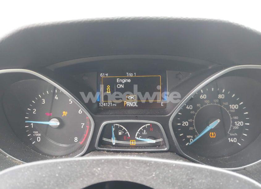 Photo 7 of 2015 Ford Focus SE (VIN 1FADP3K20FL379012)