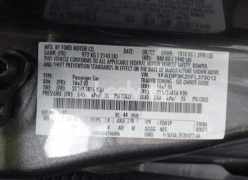 Photo 9 of 2015 Ford Focus SE (VIN 1FADP3K20FL379012)