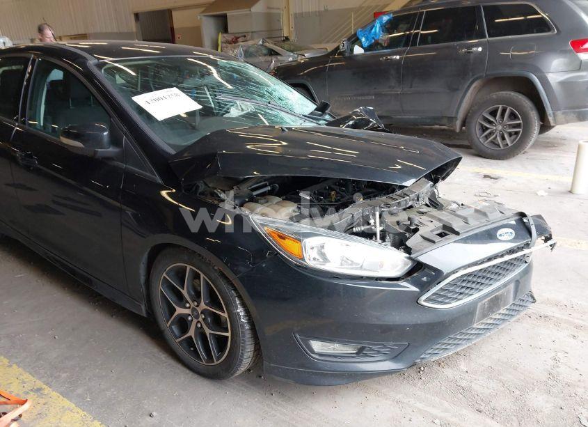 Photo 6 of 2016 Ford Focus SE (VIN 1FADP3K20GL225899)