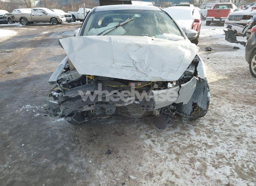 Photo 6 of 2016 Ford Focus SE (VIN 1FADP3K20GL271202)