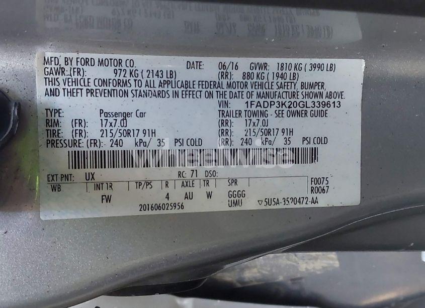 Photo 9 of 2016 Ford Focus SE (VIN 1FADP3K20GL339613)