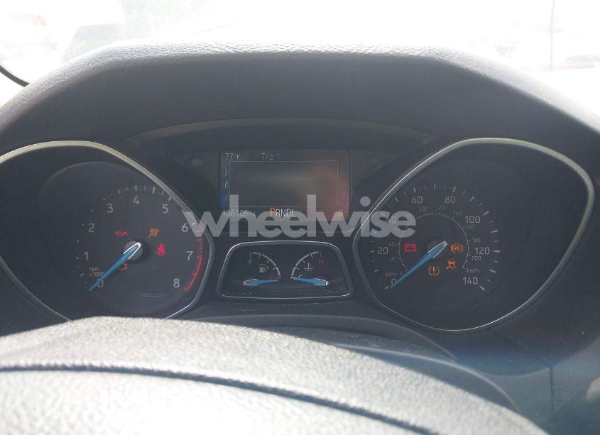 Photo 7 of 2016 Ford Focus SE (VIN 1FADP3K20GL352233)