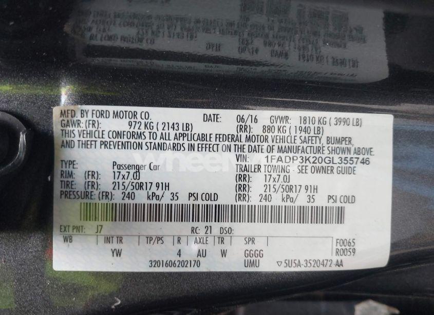 Photo 9 of 2016 Ford Focus SE (VIN 1FADP3K20GL355746)