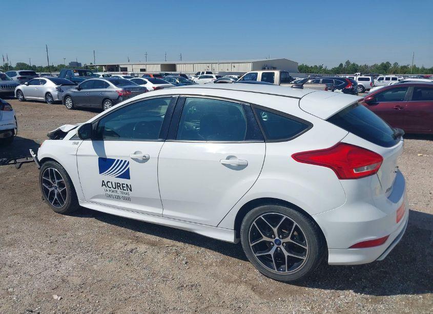 Photo 14 of 2016 Ford Focus SE (VIN 1FADP3K20GL369047)