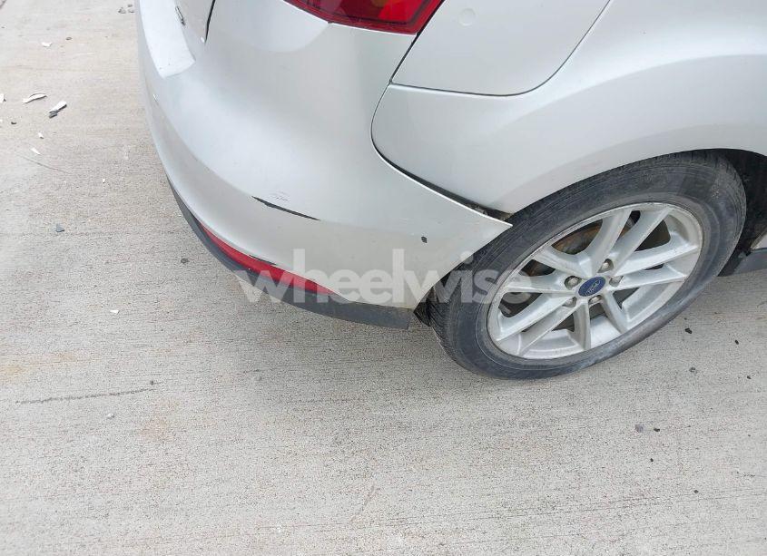 Photo 6 of 2017 Ford Focus SE (VIN 1FADP3K20HL278880)