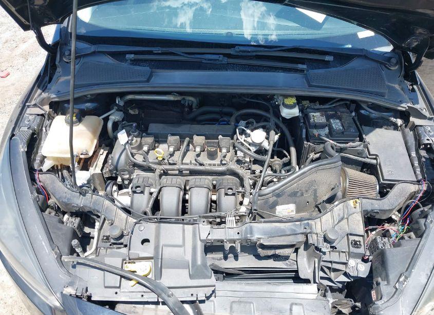 Photo 10 of 2017 Ford Focus SE (VIN 1FADP3K20HL289247)