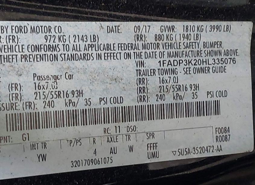 Photo 9 of 2017 Ford Focus SE (VIN 1FADP3K20HL335076)