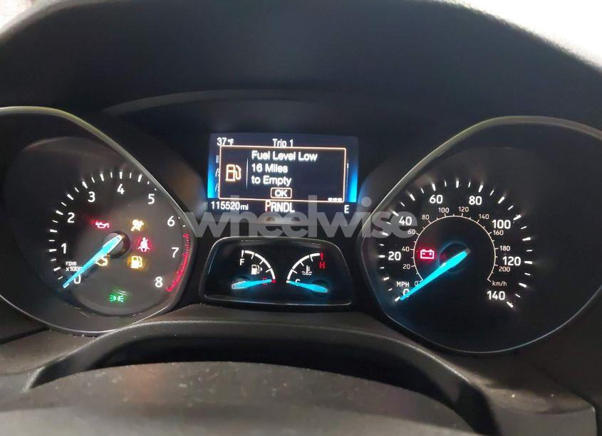 Photo 7 of 2018 Ford Focus SE (VIN 1FADP3K20JL242001)