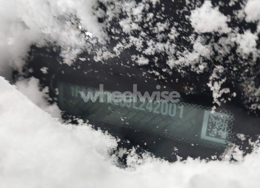 Photo 9 of 2018 Ford Focus SE (VIN 1FADP3K20JL242001)