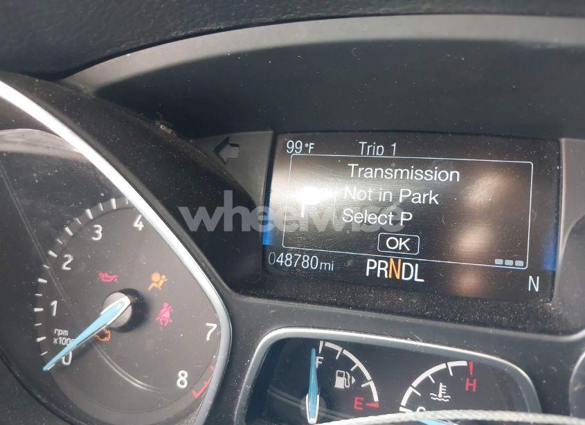 Photo 16 of 2018 Ford Focus SE (VIN 1FADP3K20JL270767)