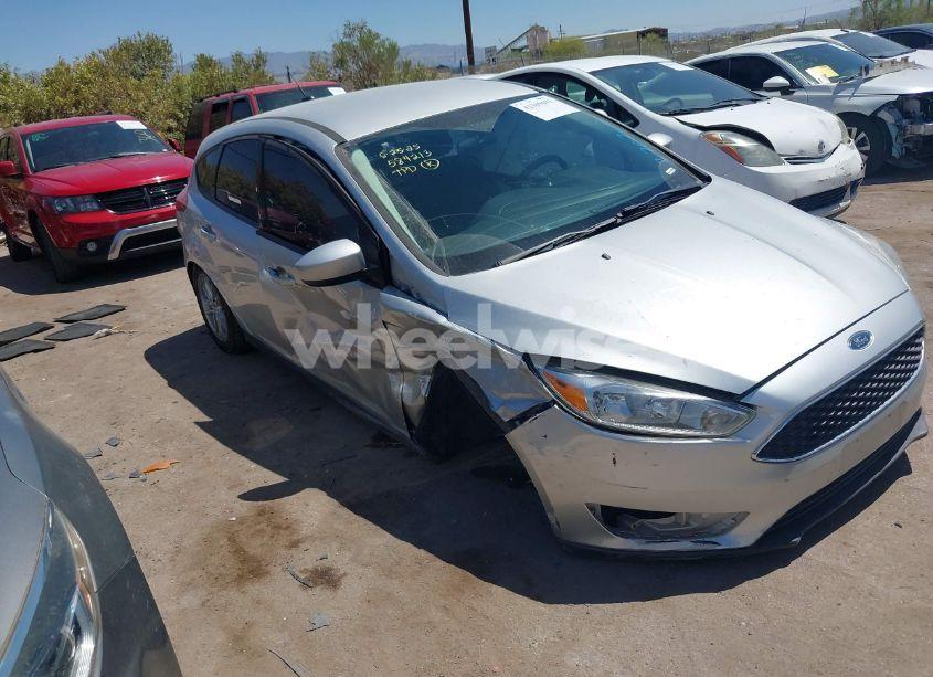 Photo 6 of 2018 Ford Focus SE (VIN 1FADP3K20JL270767)