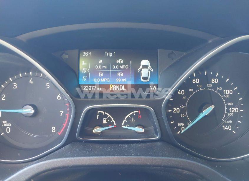 Photo 7 of 2018 Ford Focus SE (VIN 1FADP3K20JL283549)