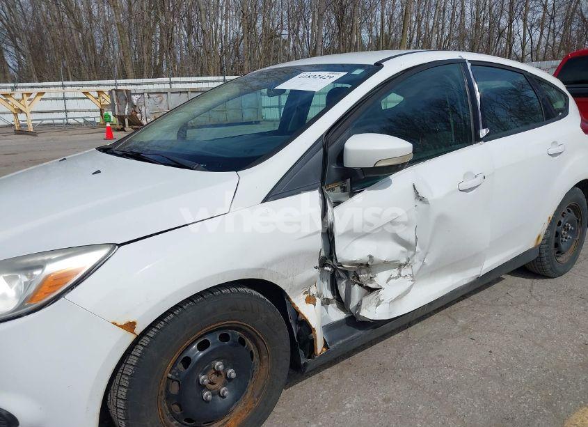 Photo 6 of 2013 Ford Focus SE (VIN 1FADP3K21DL133924)