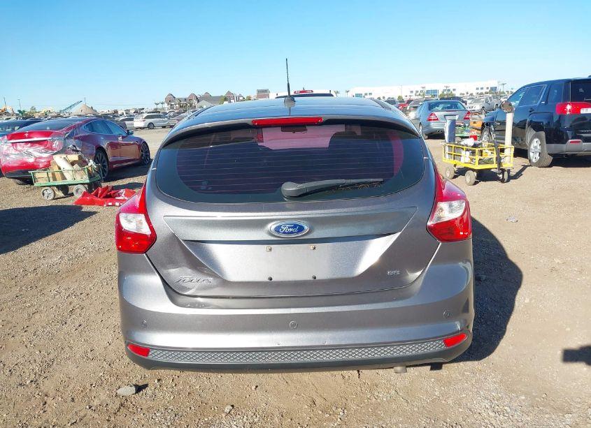Photo 16 of 2013 Ford Focus SE (VIN 1FADP3K21DL145166)