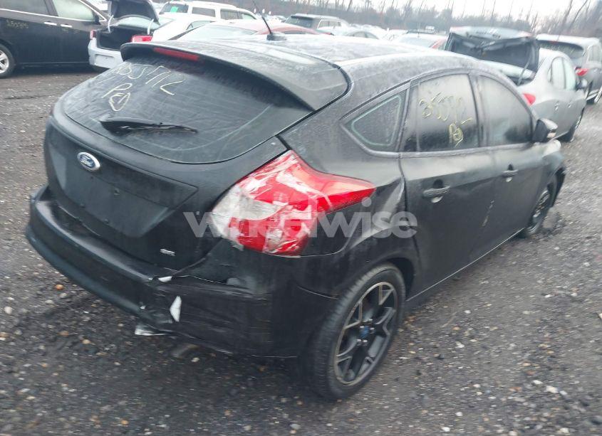 Photo 4 of 2013 Ford Focus SE (VIN 1FADP3K21DL173954)
