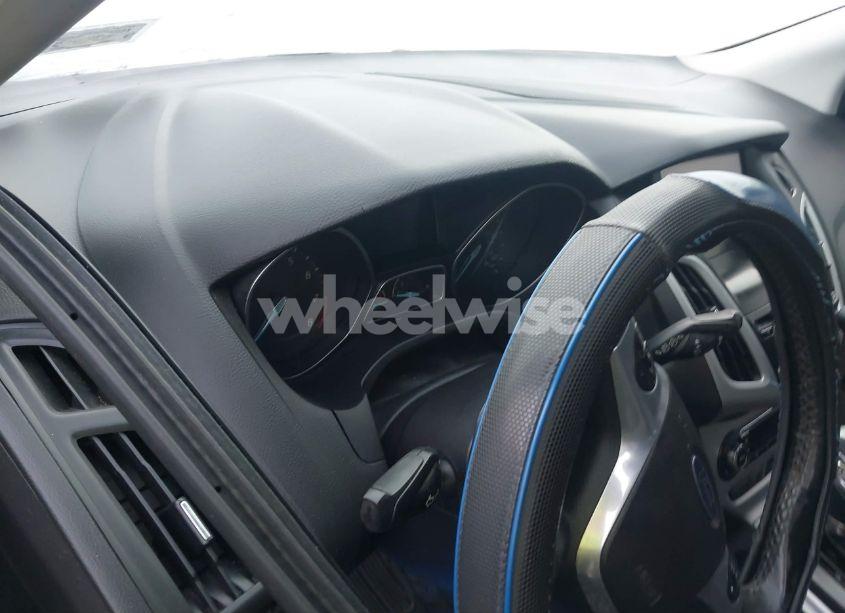 Photo 7 of 2013 Ford Focus SE (VIN 1FADP3K21DL173954)