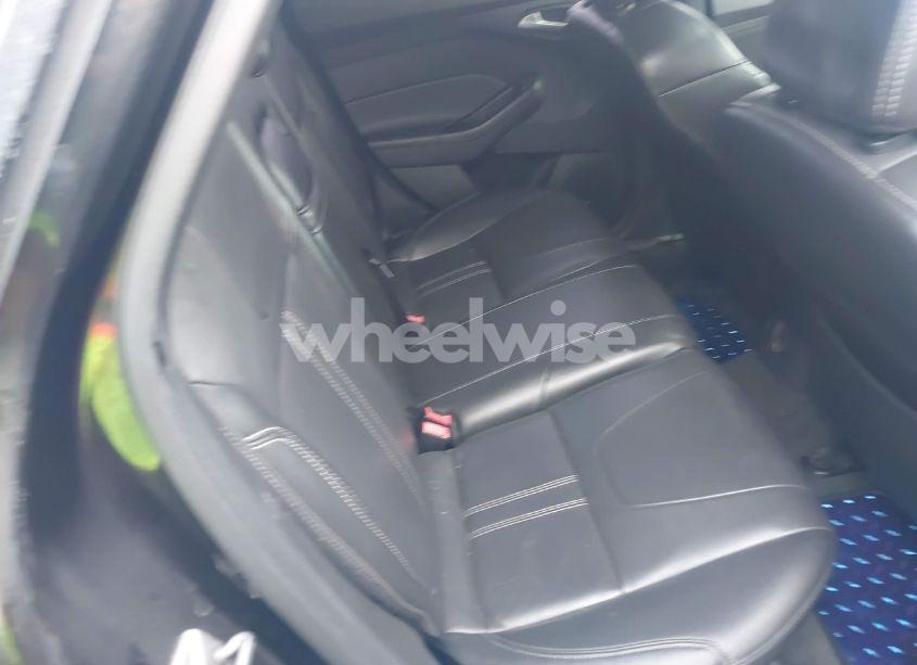 Photo 8 of 2013 Ford Focus SE (VIN 1FADP3K21DL173954)