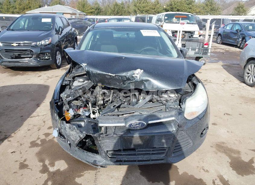 Photo 12 of 2013 Ford Focus SE (VIN 1FADP3K21DL176448)