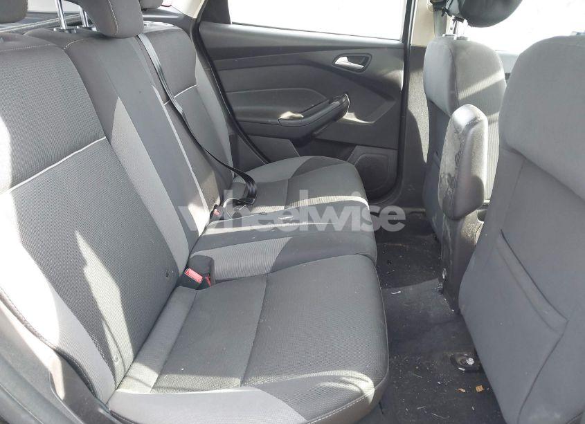 Photo 8 of 2013 Ford Focus SE (VIN 1FADP3K21DL176448)