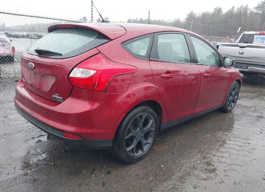 Photo 4 of 2013 Ford Focus SE (VIN 1FADP3K21DL225695)