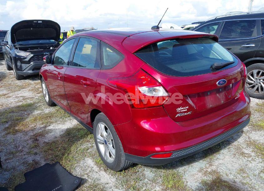 Photo 3 of 2013 Ford Focus SE (VIN 1FADP3K21DL240892)