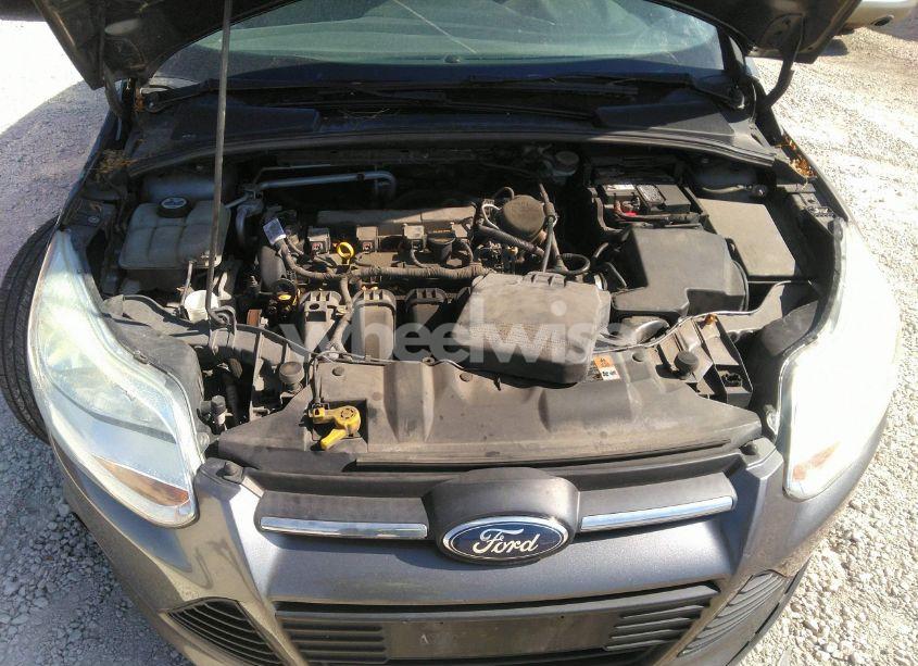Photo 10 of 2013 Ford Focus SE (VIN 1FADP3K21DL241671)