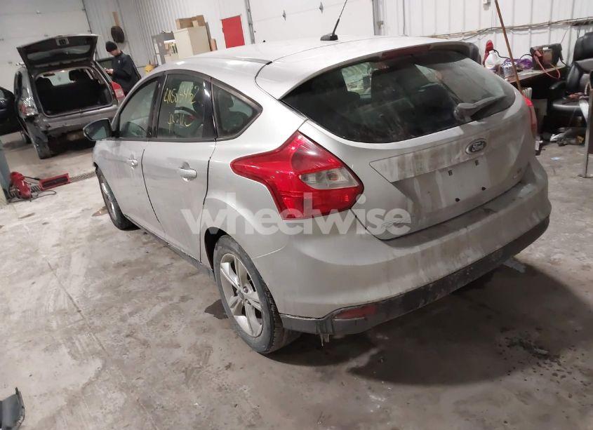 Photo 3 of 2013 Ford Focus SE (VIN 1FADP3K21DL298064)