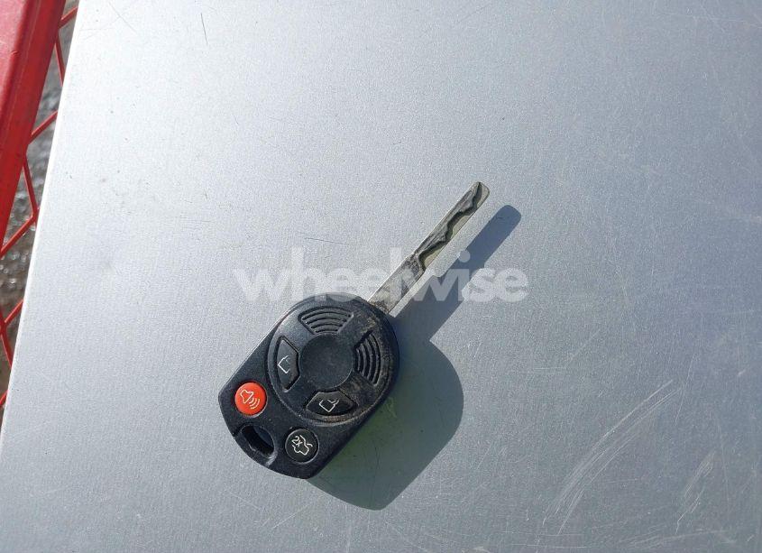 Photo 11 of 2013 Ford Focus SE (VIN 1FADP3K21DL317129)