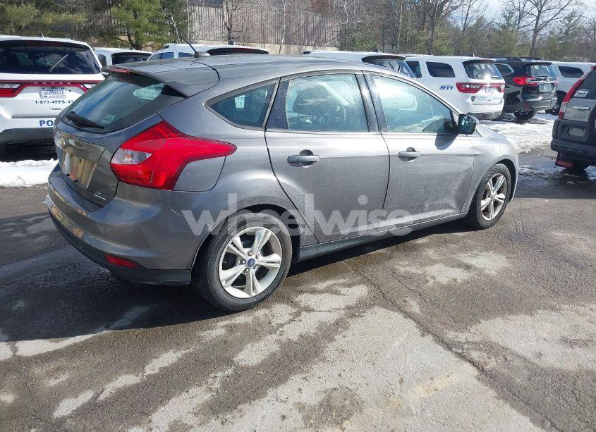 Photo 4 of 2013 Ford Focus SE (VIN 1FADP3K21DL317129)